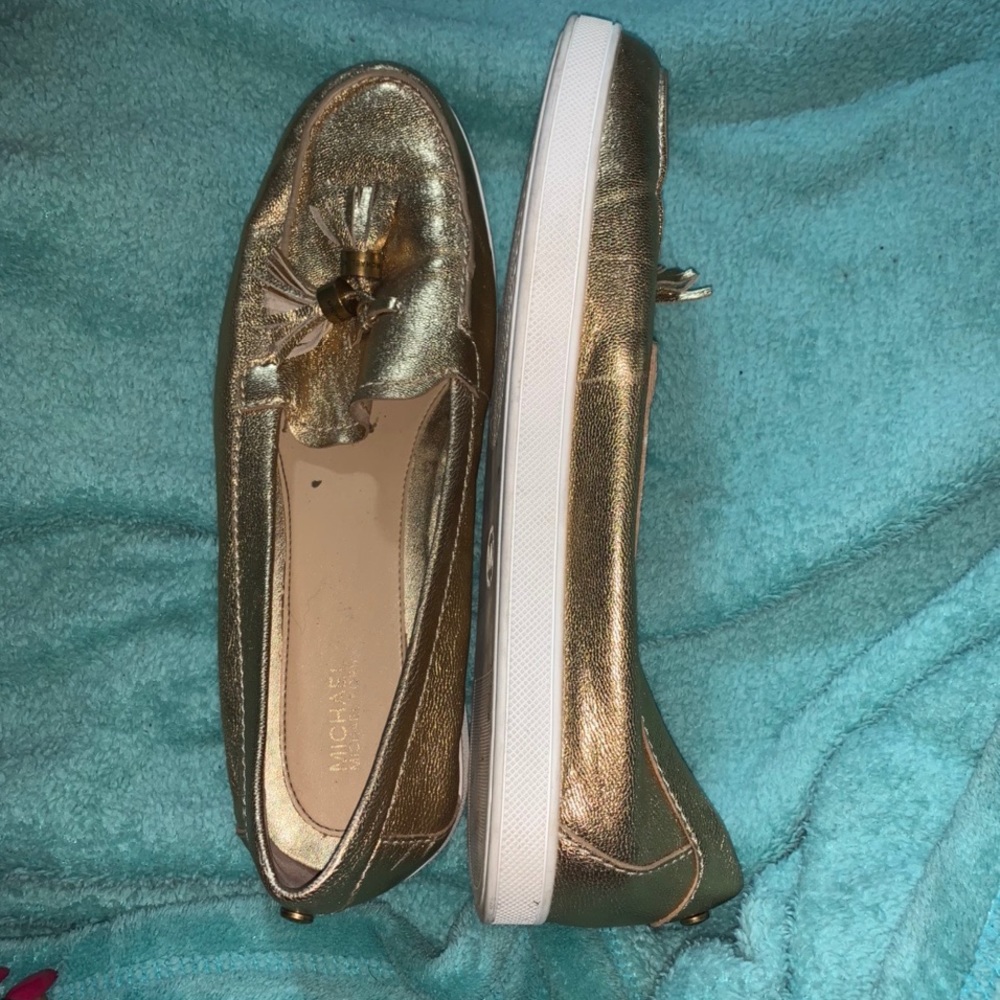 Michael Kors Gold  Loafers 😍